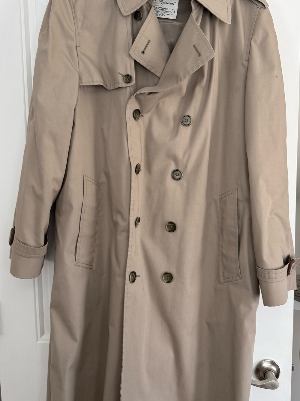 London Fog Double-Breasted Beige Trench Coat Mens 44R with removable liner/belt